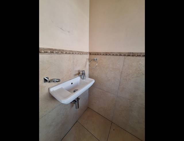 3 BEDROOM DUPLEX TO LET IN MORNINGSIDE
